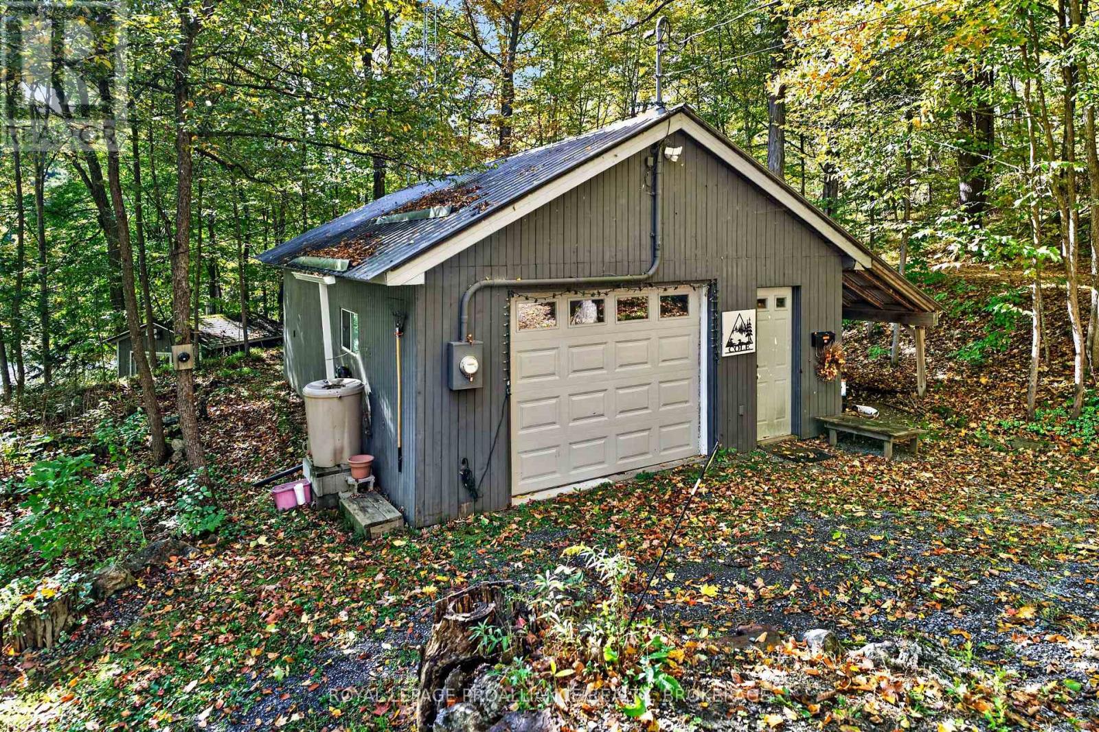 1124 SAWMILL LANE - Image 6