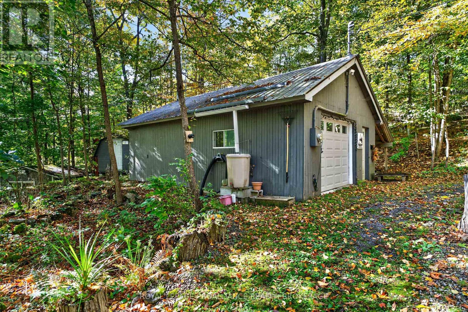 1124 SAWMILL LANE - Image 7