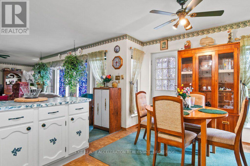 26 OAK LANE - 12
