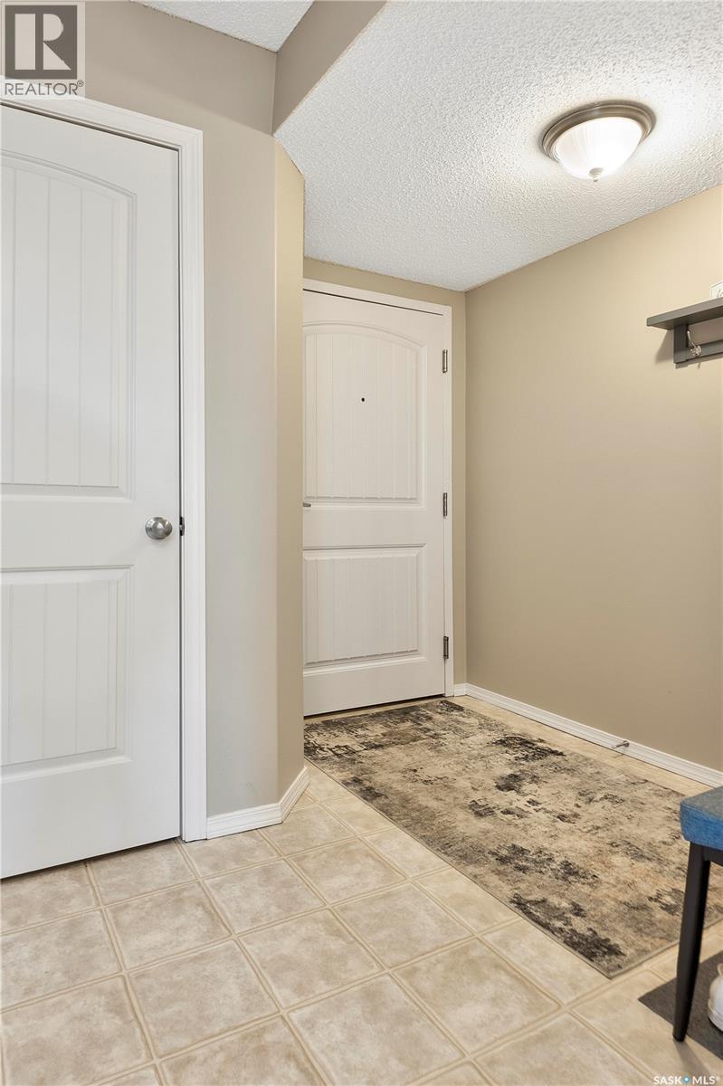 #307 2781 Woodbridge DRIVE - 19