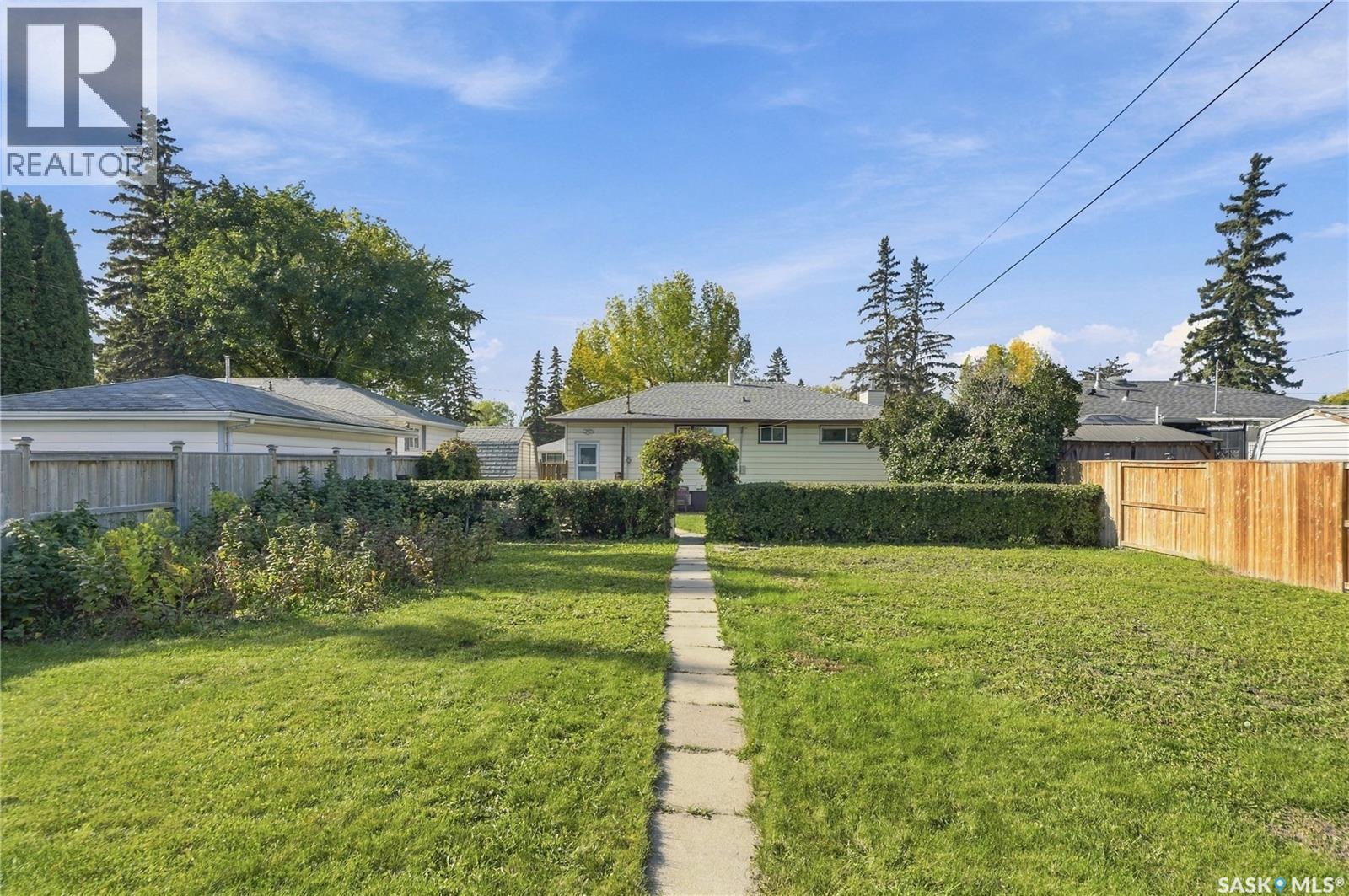 226 U AVENUE N - 25