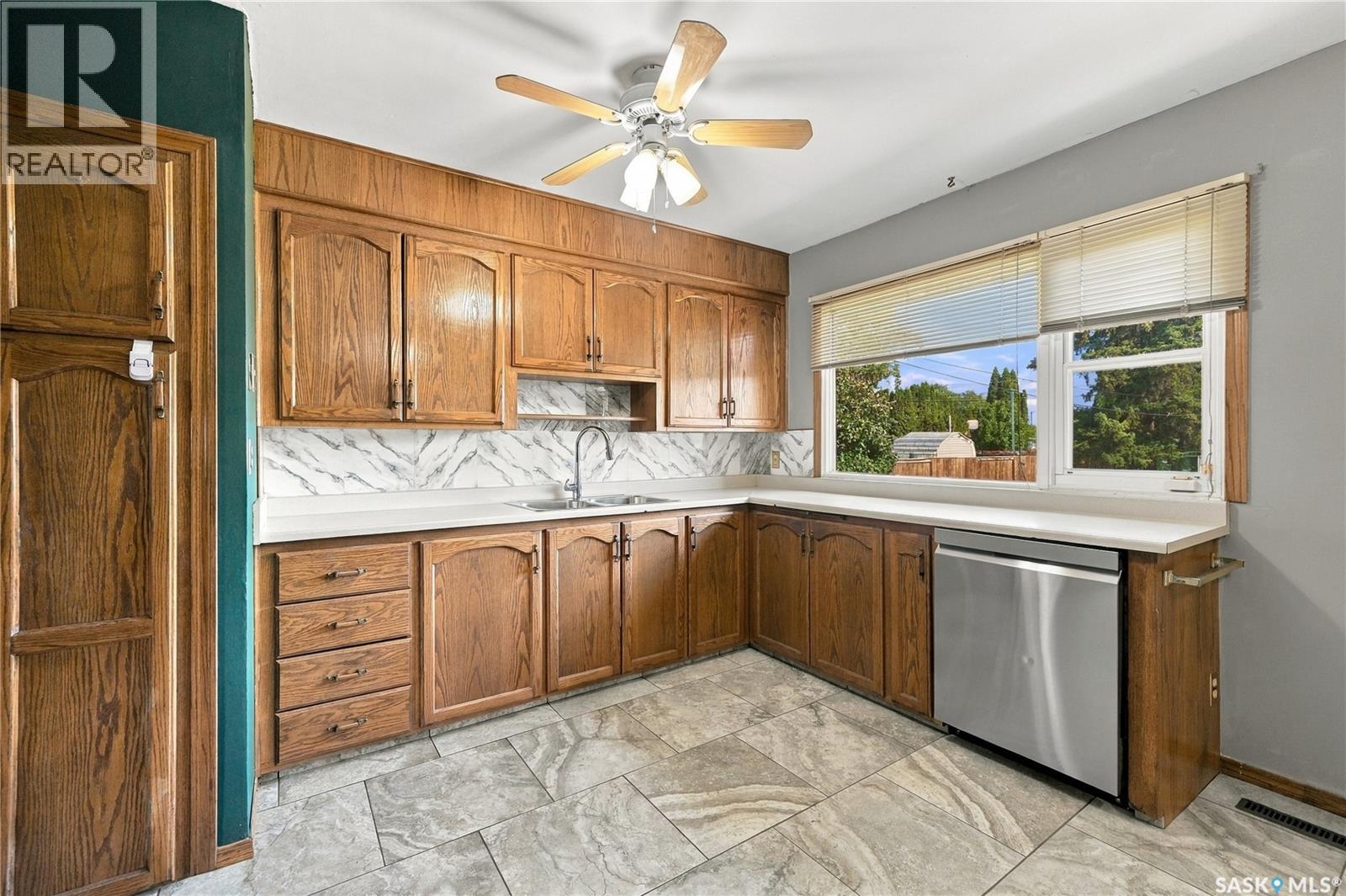 226 U AVENUE N - 5