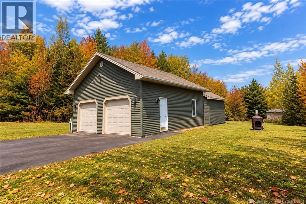 76 Daniel Drive - 4
