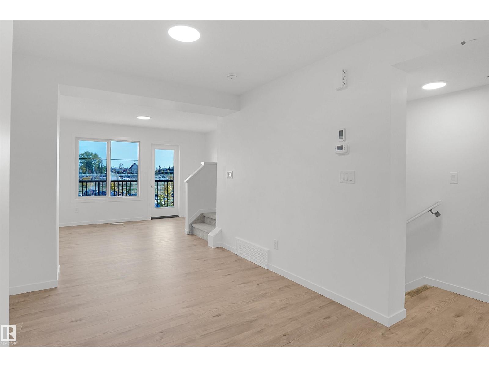 #5 – 150 Cashman Crescent SW, Cashman — photo 12 of 27: Property photo
