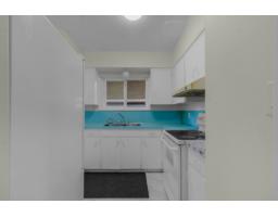 9387 140 Street, Surrey, BC V3V5Z3 Photo 17