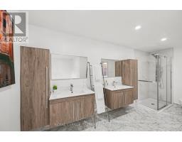 1926 Marquis Avenue, Ottawa, ON K1J8J2 Photo 21