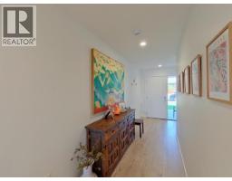 7295 Edgehill Crescent, Powell River, BC V8A0V8 Photo 27