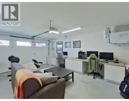 7295 Edgehill Crescent, Powell River, BC V8A0V8 Photo 29