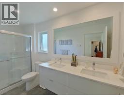 7295 Edgehill Crescent, Powell River, BC V8A0V8 Photo 34