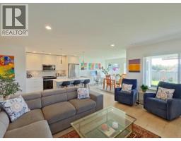 7295 Edgehill Crescent, Powell River, BC V8A0V8 Photo 24