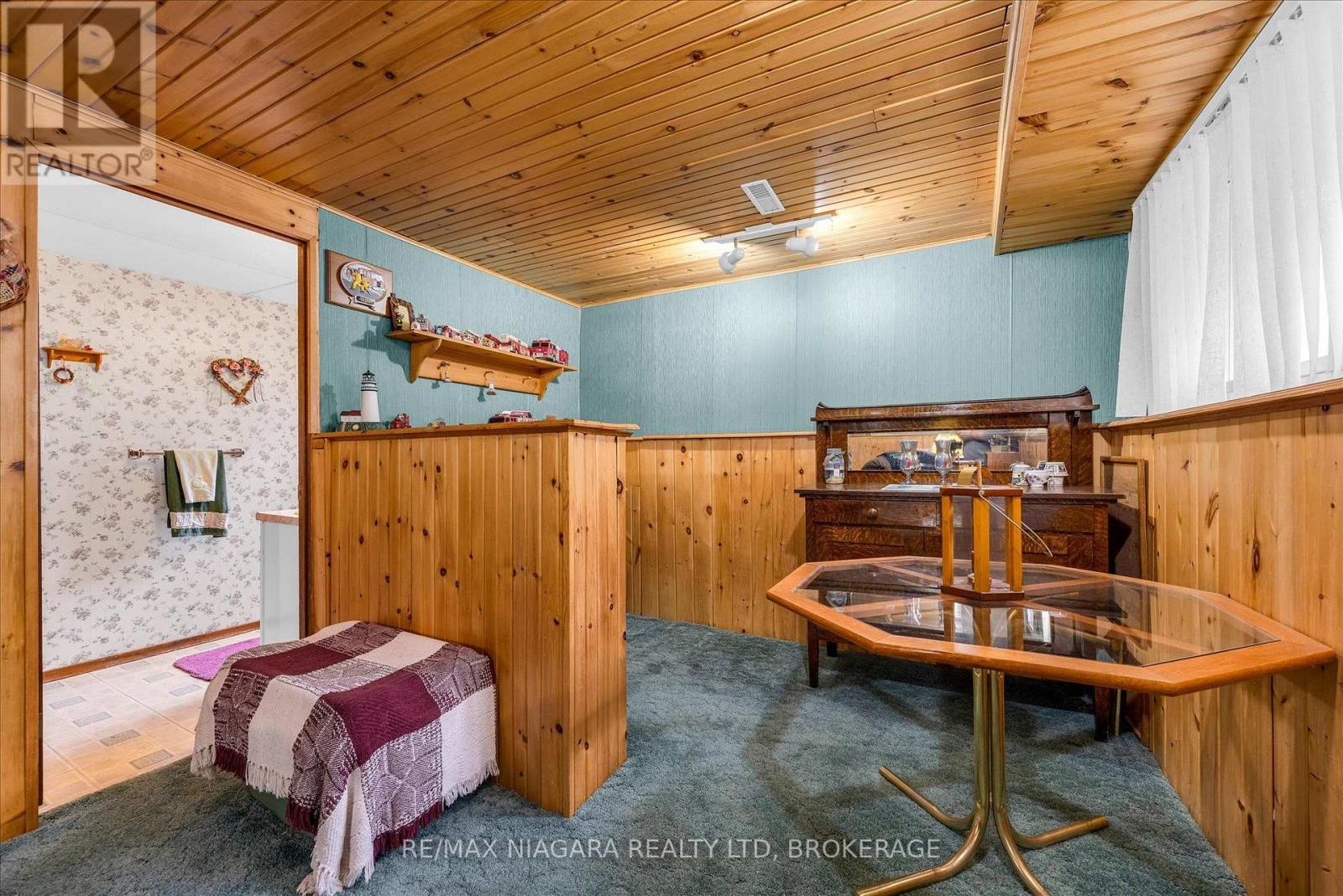 107 GLENAYR PLACE - 22