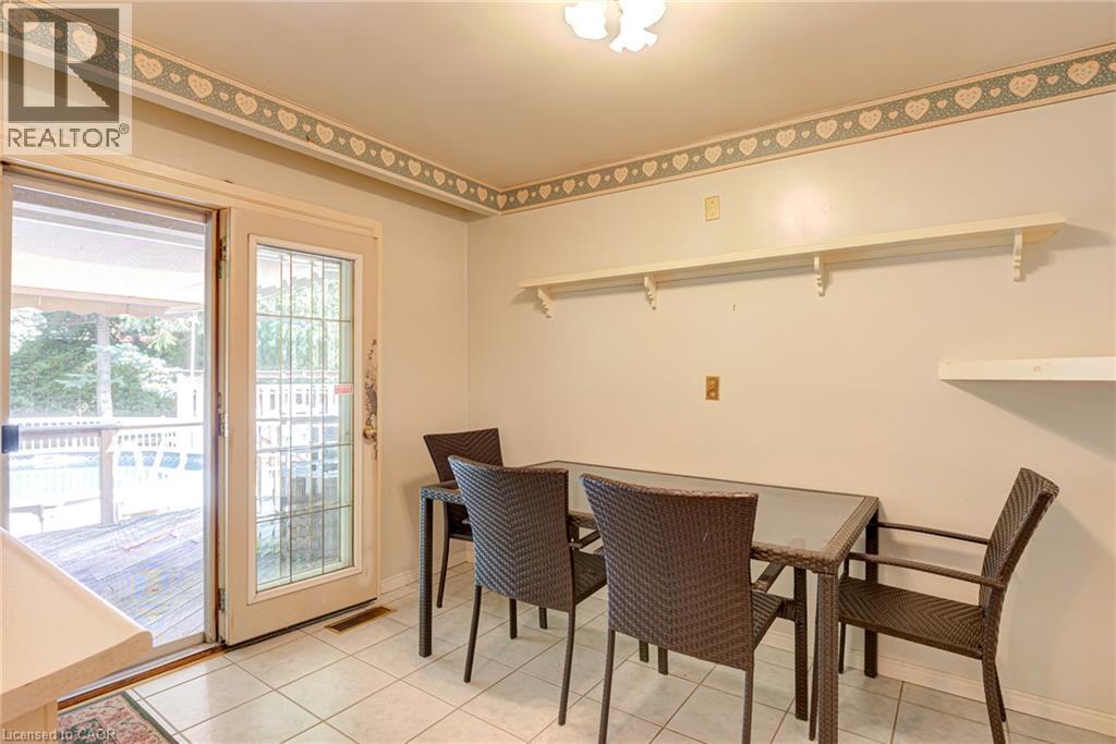 8 BONNYLYN Drive - 14