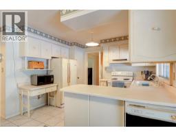 8 Bonnylyn Drive, Kitchener, ON N2M1S6 Photo 13
