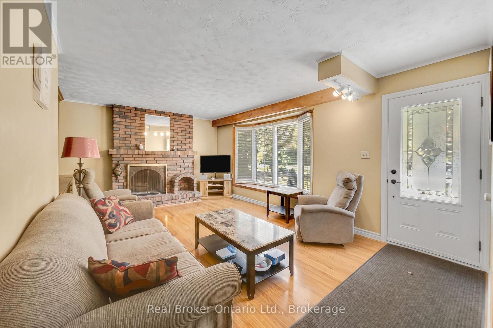 4143 GLANCASTER ROAD - 5
