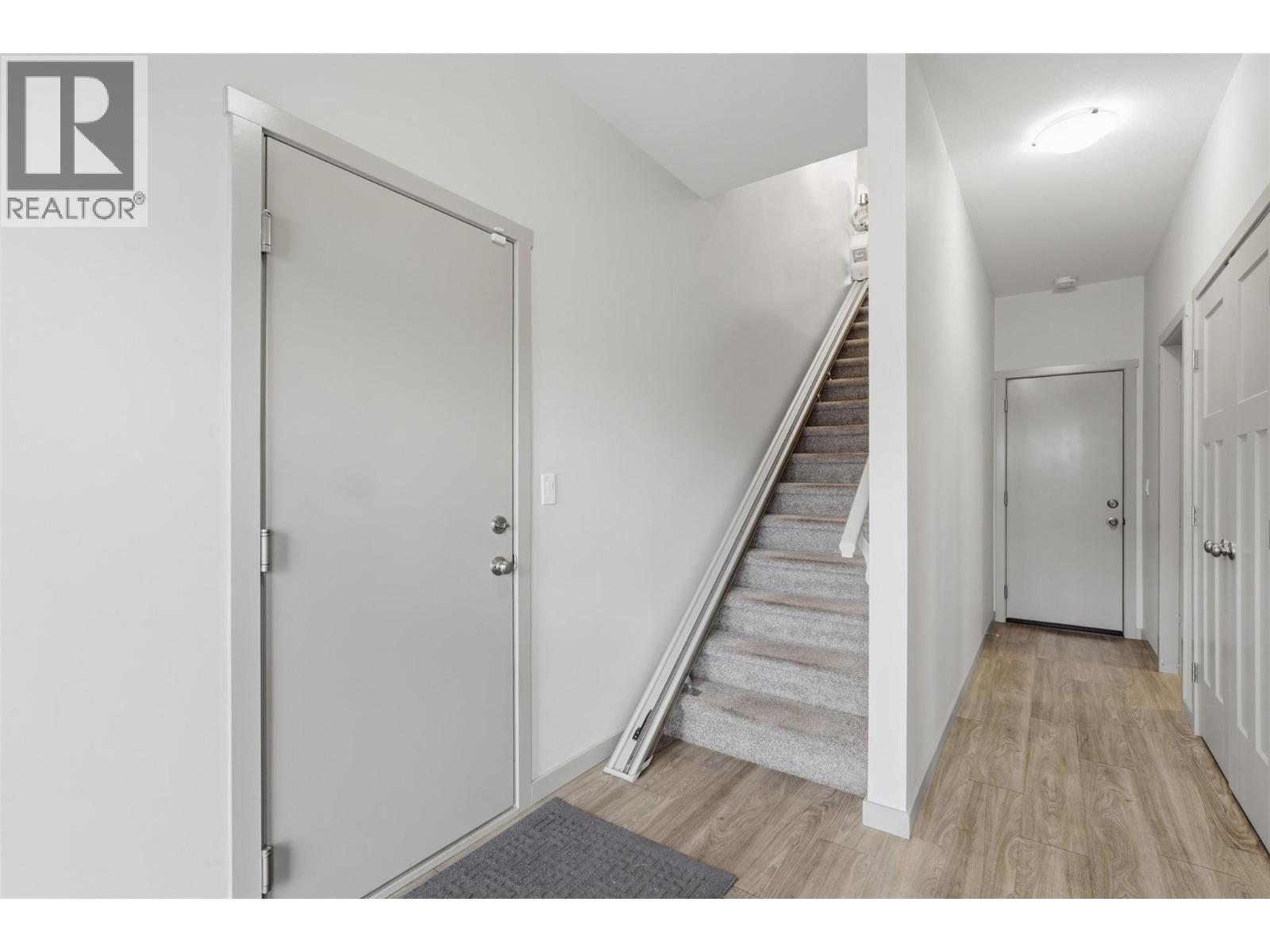 611 McGowan Avenue, Kamloops - Image 1