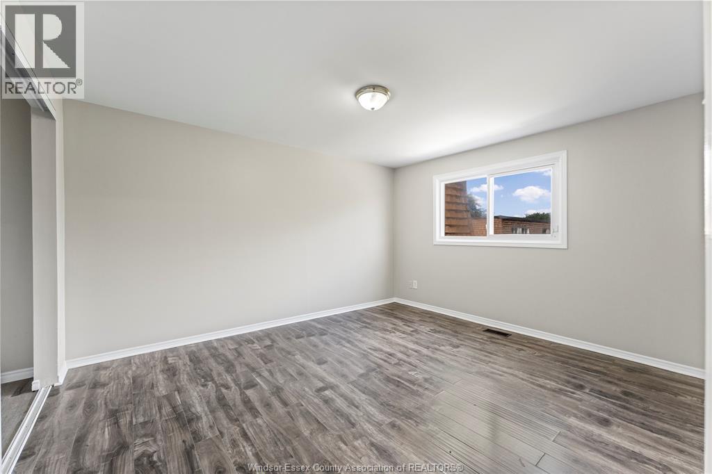 5430 Lassaline — photo 10