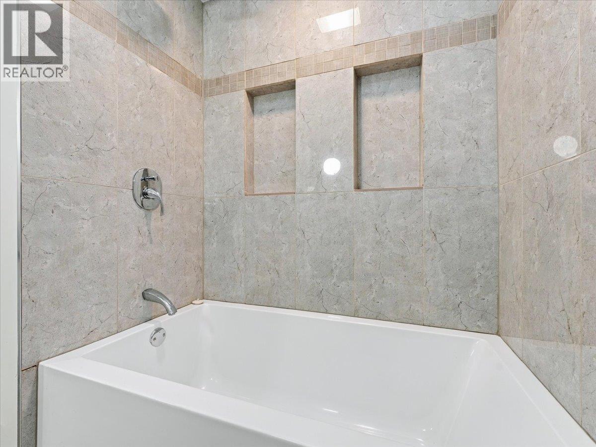 Photo of 240 E 18TH STREET 22