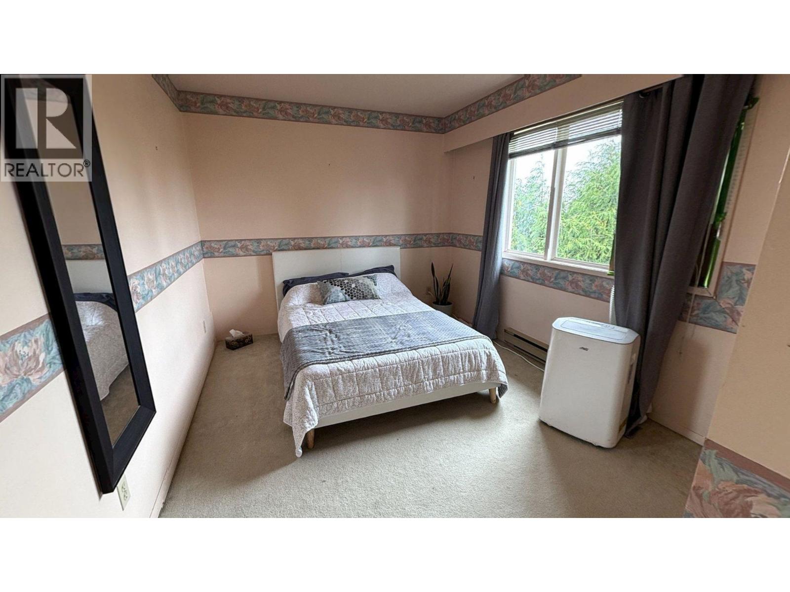 4258 IRMIN STREET, Burnaby - Image 1