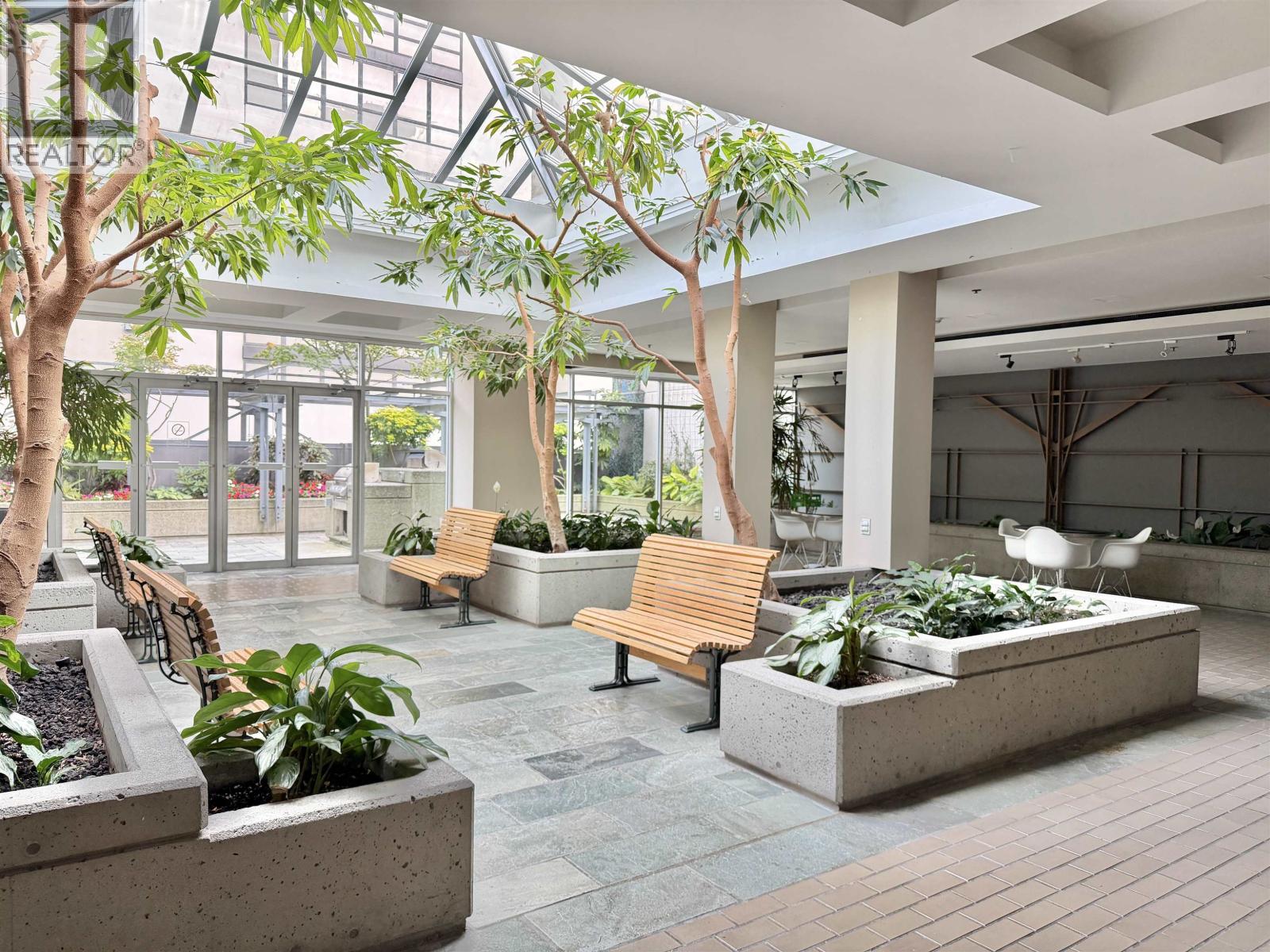 501 989 NELSON STREET, Vancouver - Image 1