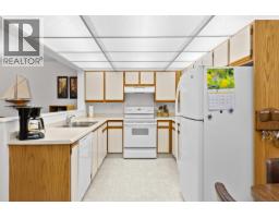 3pc Ensuite bath - 1045 Sutherland Avenue Unit# 214, Kelowna, BC V1Y5Y1 Photo 8