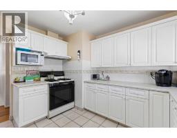 275 Northmount Drive NW - photo 11