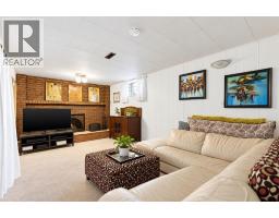 275 Northmount Drive NW - photo 18
