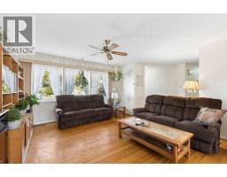 275 Northmount Drive NW - photo 8