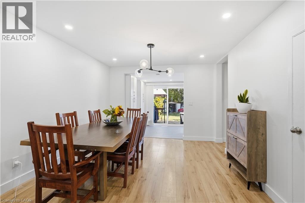 658 UPPER WELLINGTON Street - Image 12