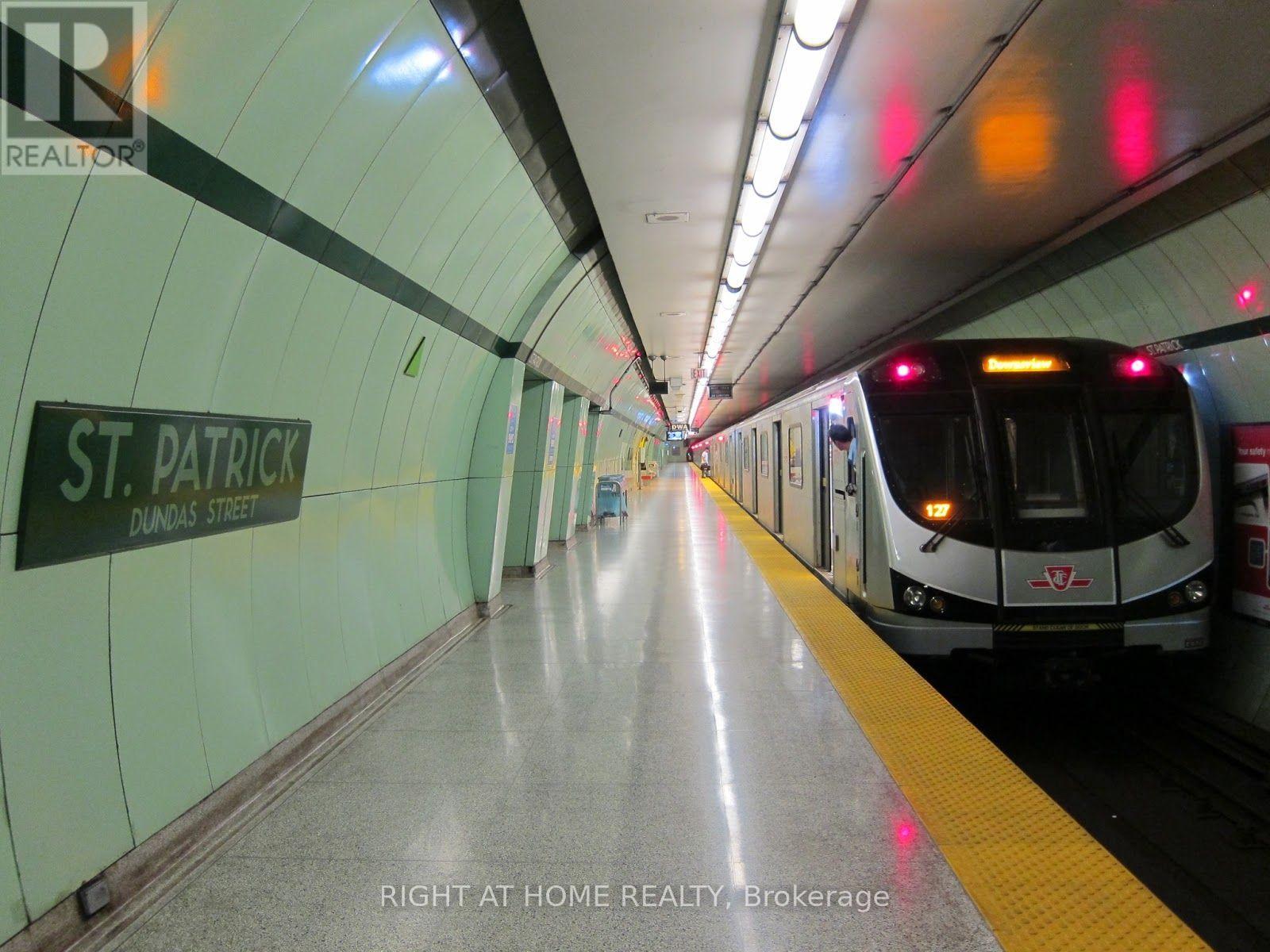 280 Dundas Street West — photo 22