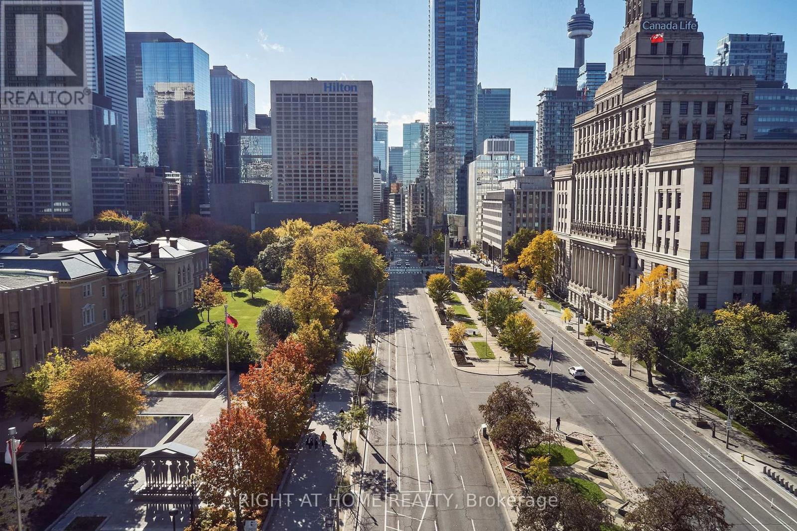 280 Dundas Street West — photo 26