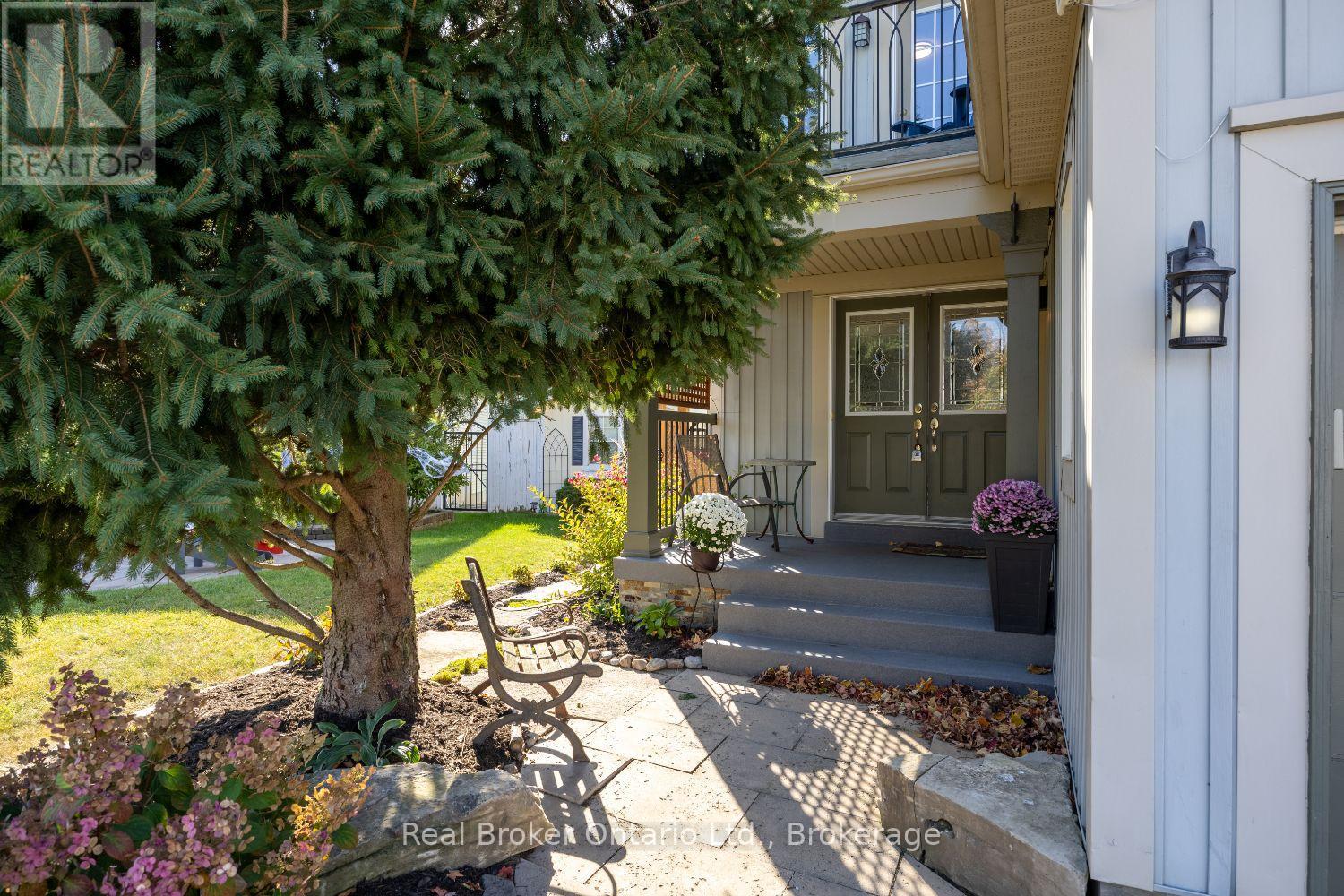 119 Allworth Crescent, Clarington, ON photo 4