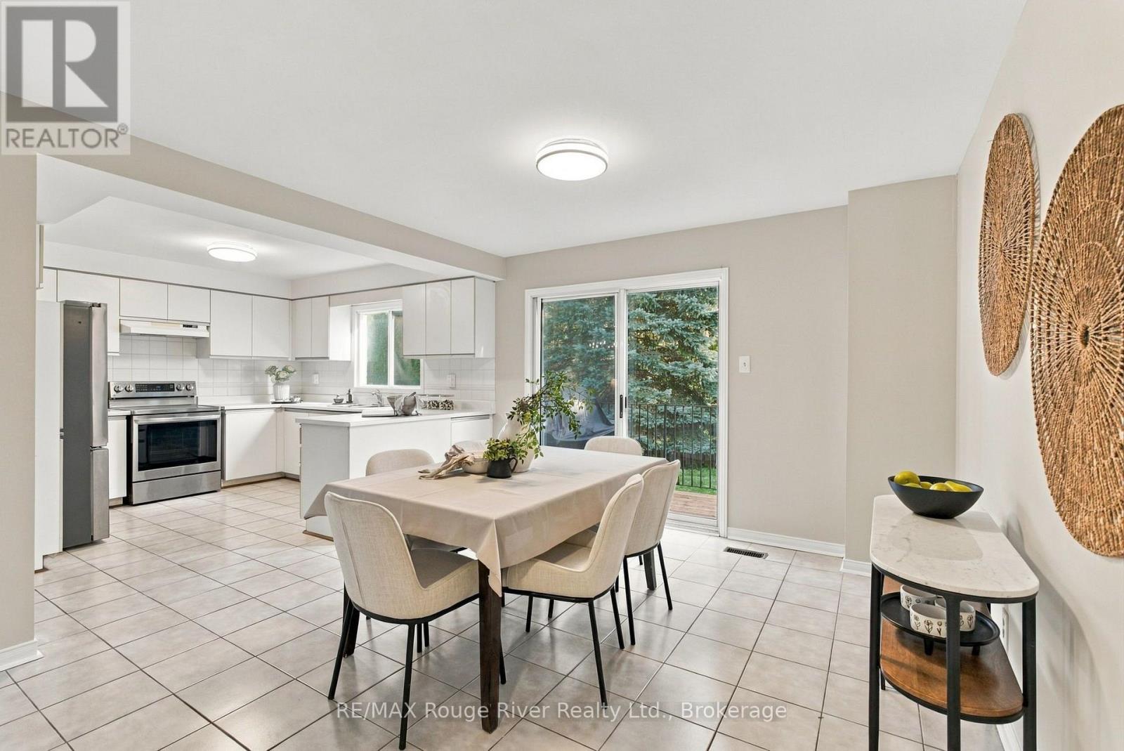 51 LOFTHOUSE DRIVE - 11