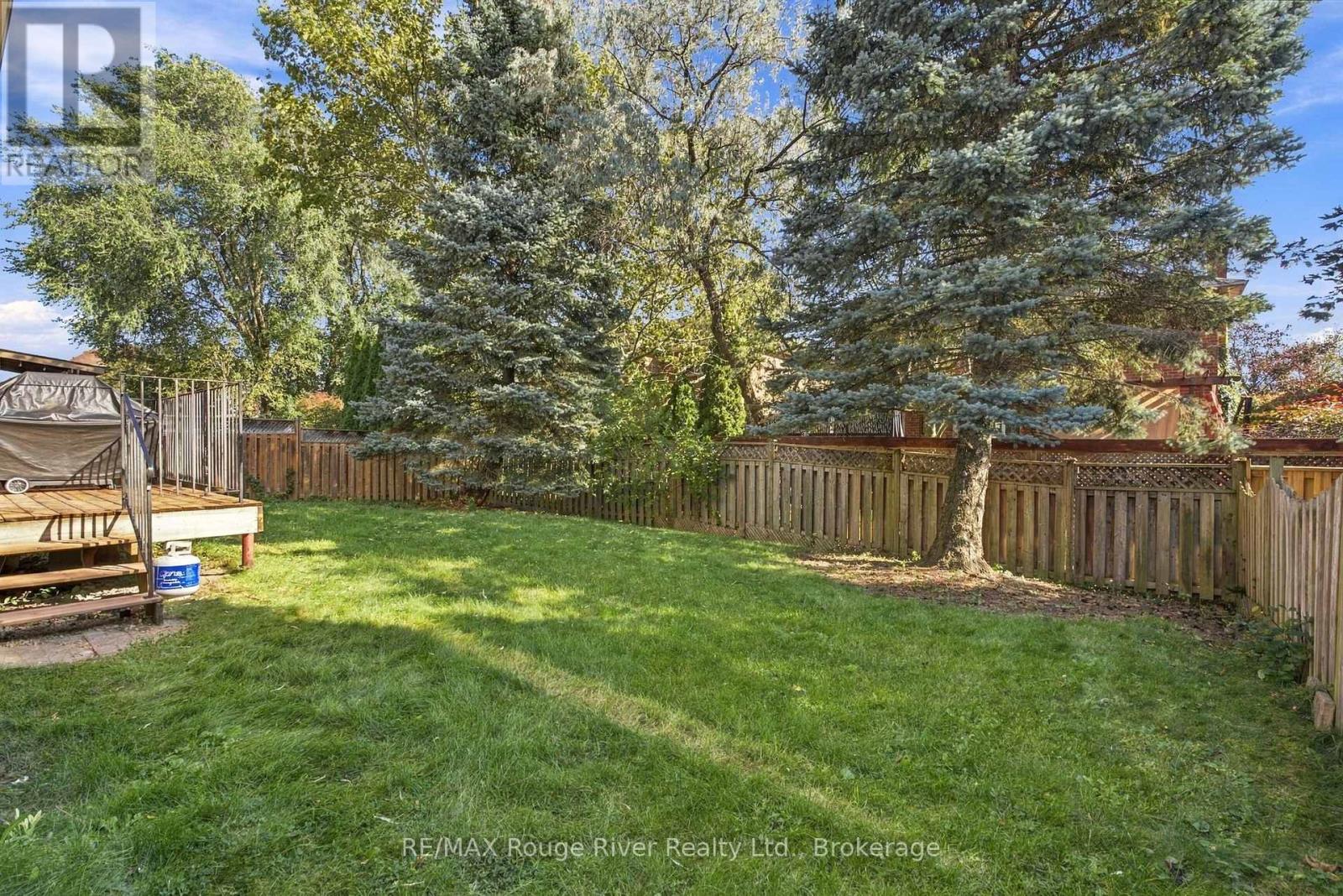 51 LOFTHOUSE DRIVE - 42
