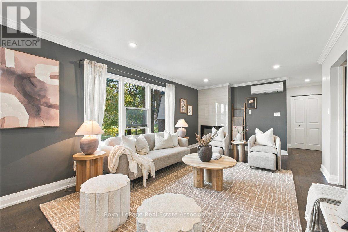 #1-4 540 MARY STREET E - 18