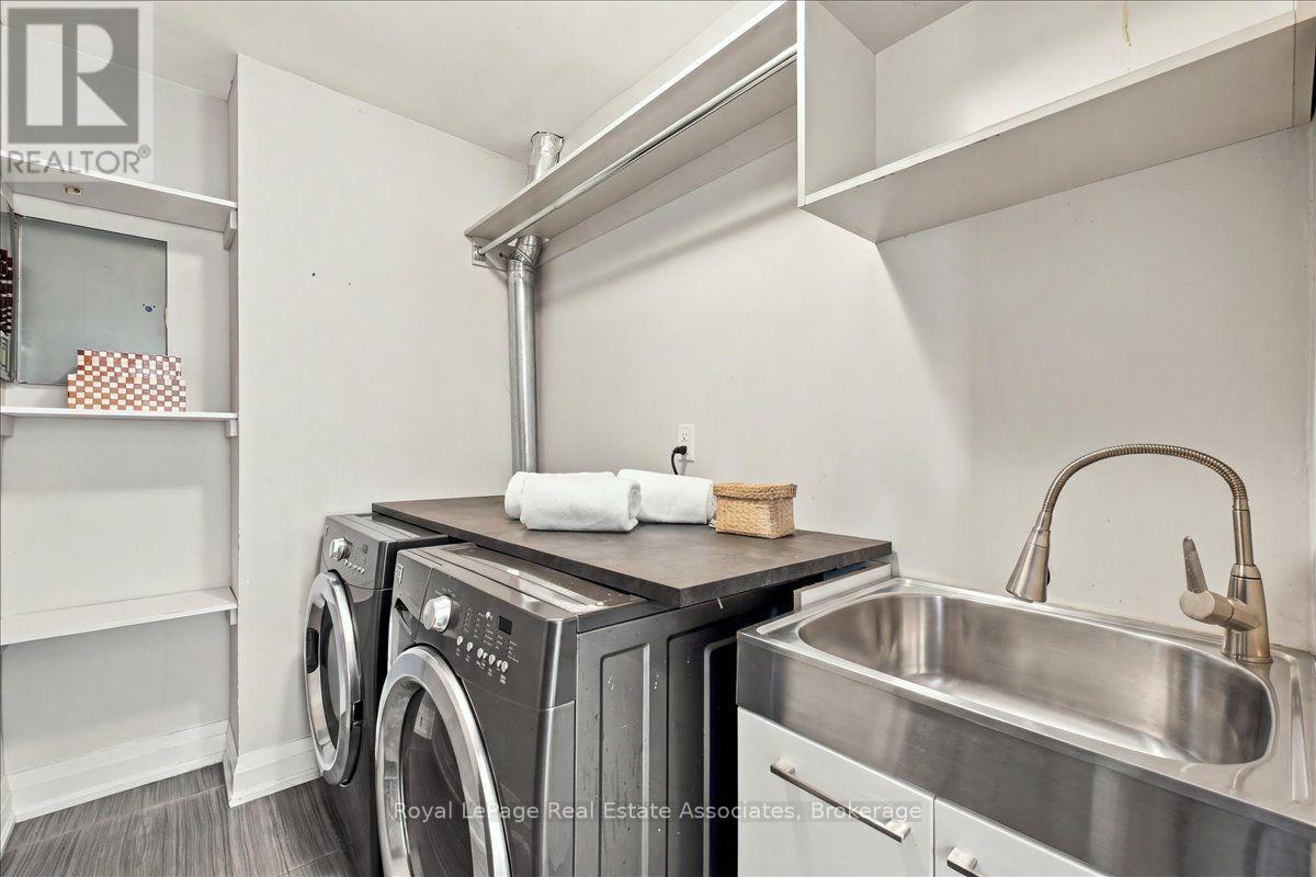 #1-4 540 MARY STREET E - 24