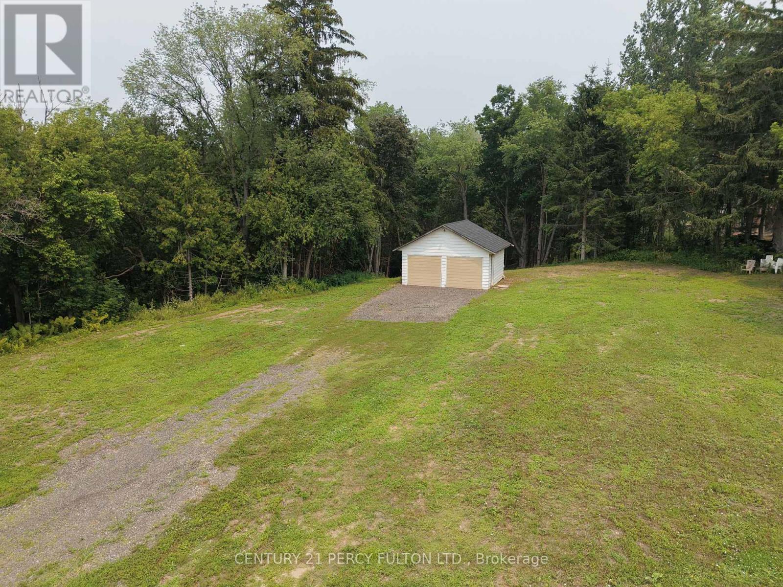 470 Lyndebrook Road, Whitby, ON photo 7