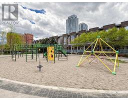 Th3 - 330 Village Green Square, Toronto, ON M1S0L1 Photo 35