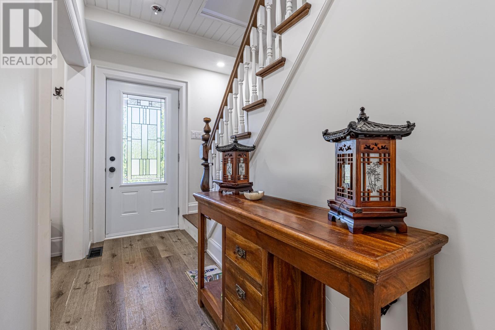 23 WESTVIEW Drive - 6