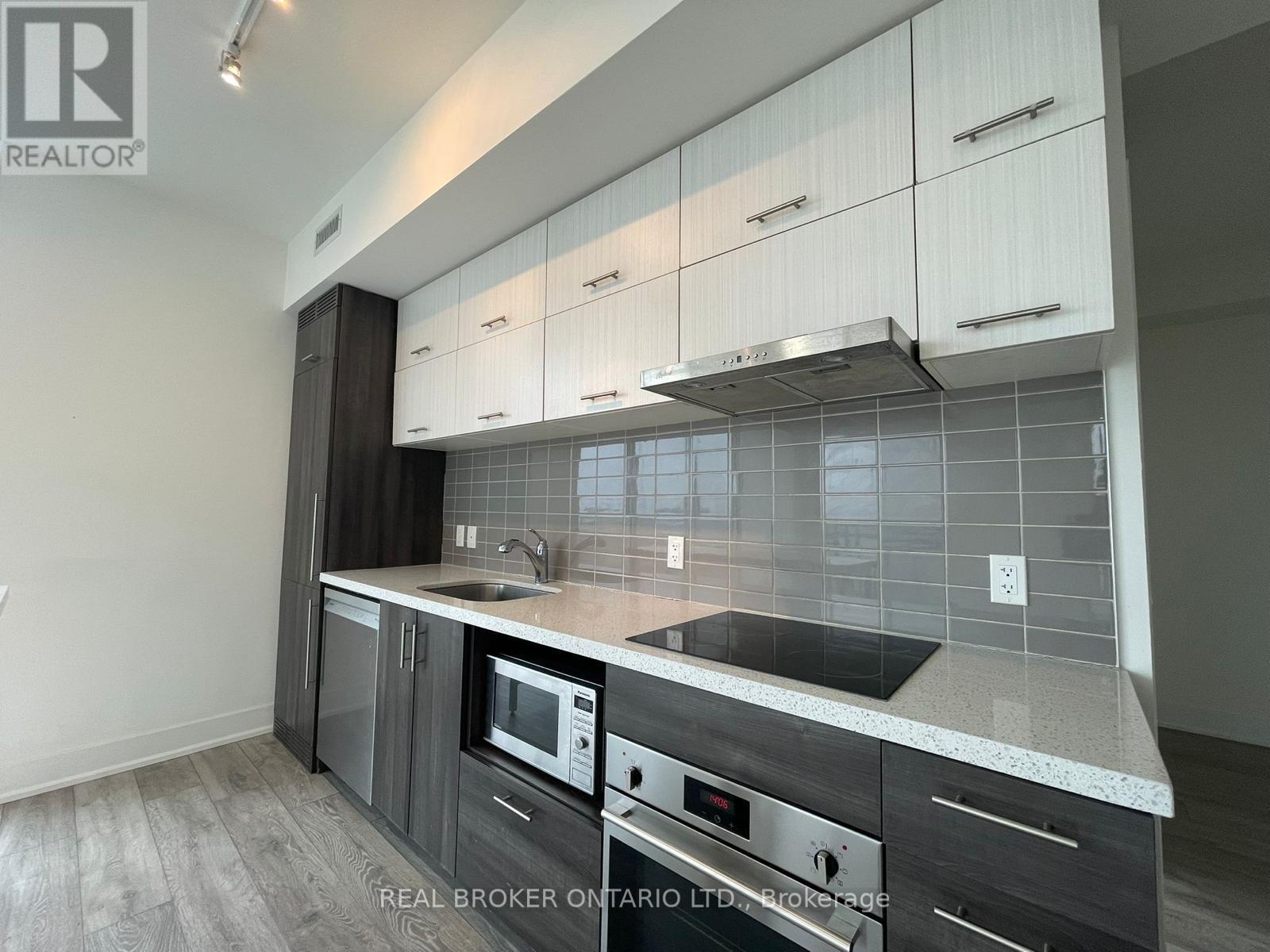 180 Enterprise Boulevard — photo 14