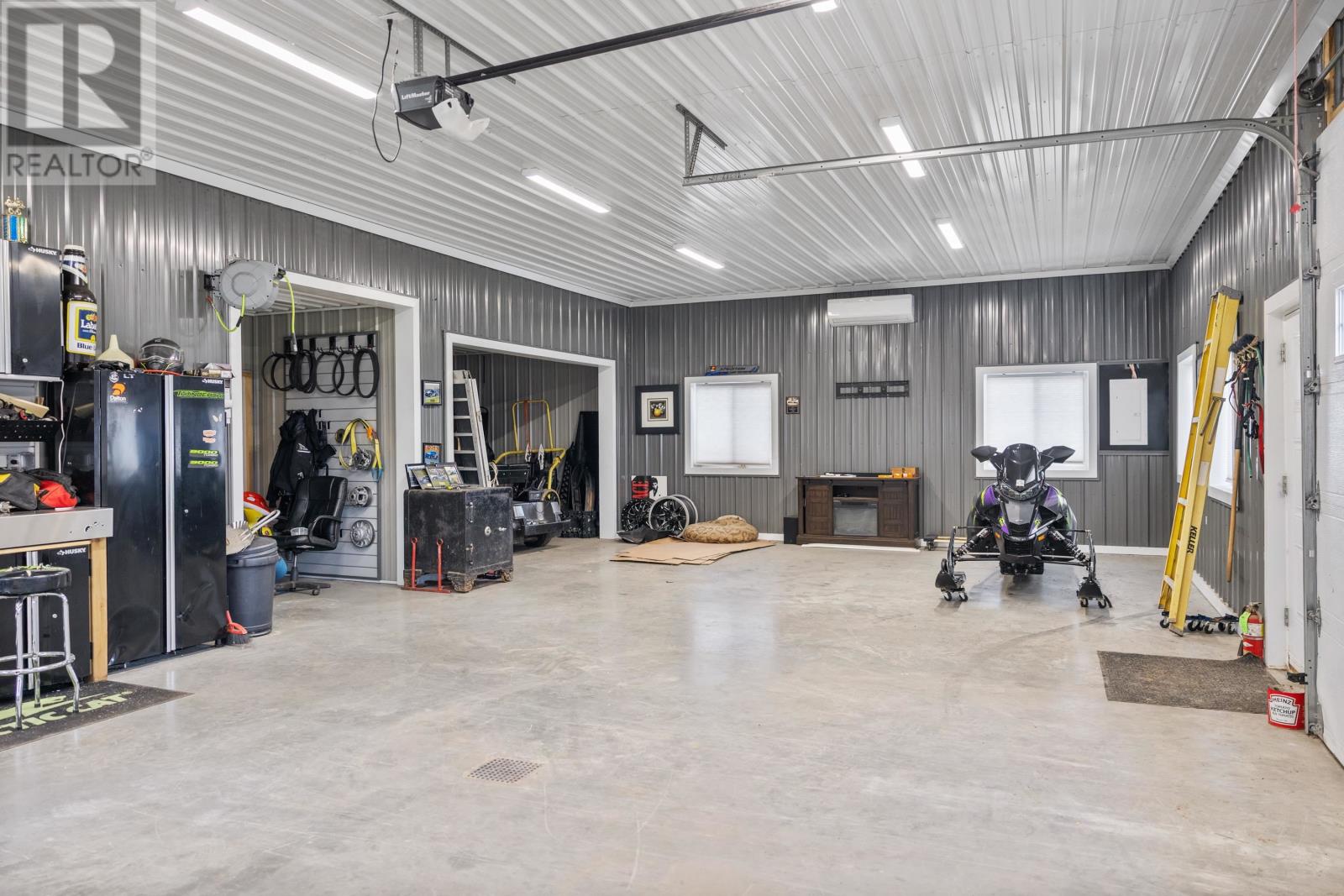 3061 Cass's Road - 34