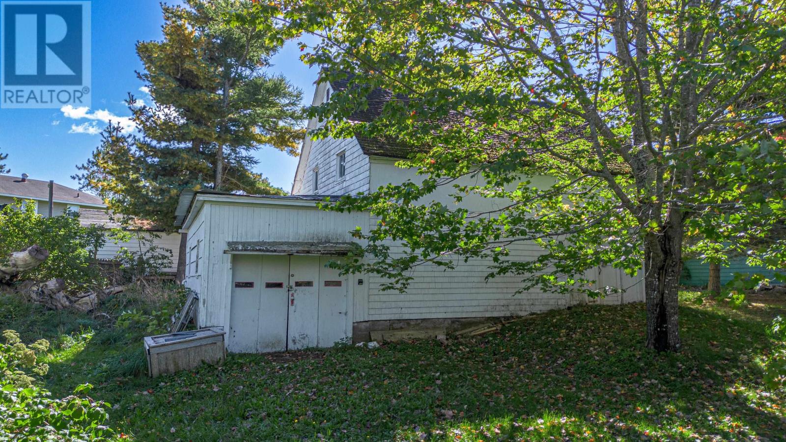 23 WESTVIEW Drive - 23