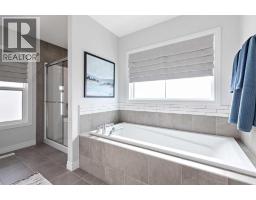 5pc Bathroom - 78 Heartwood Villas Se, Calgary, AB T3S0R7 Photo 8