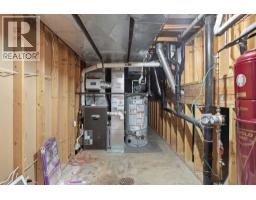 331 Oakfern Crescent SW - photo 35