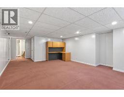 331 Oakfern Crescent SW - photo 32