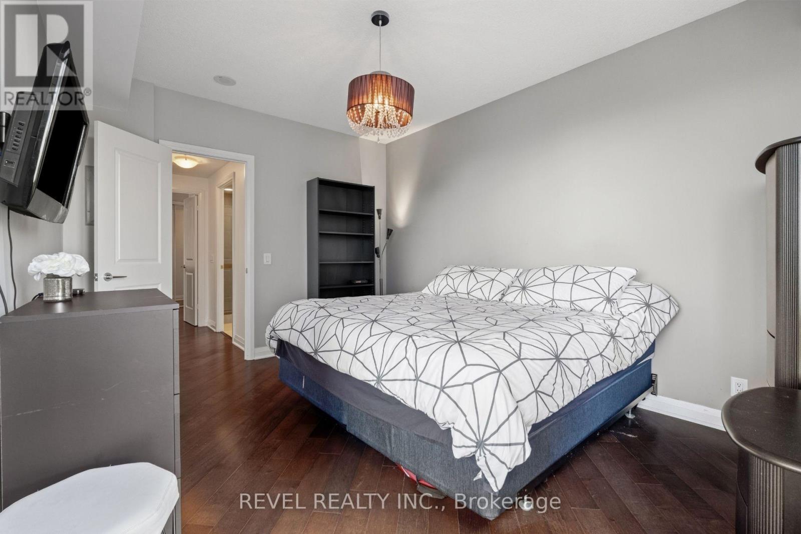 511- 1055 Southdown Road, Mississauga, ON photo 18
