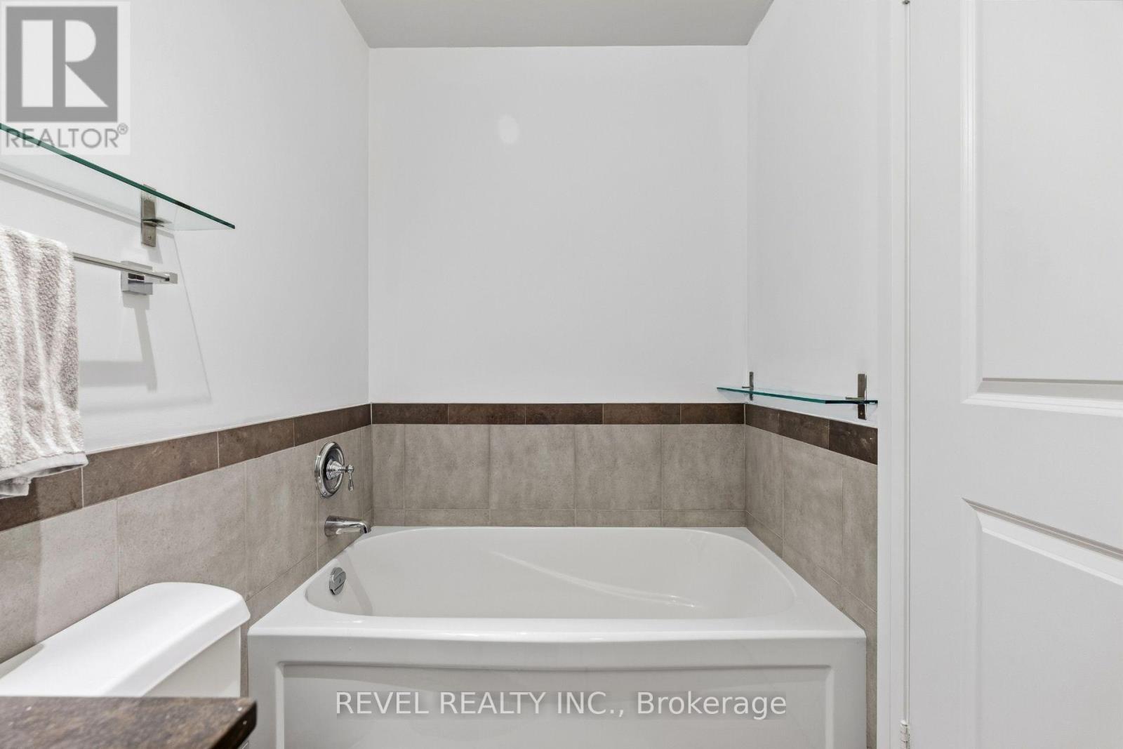 511- 1055 Southdown Road, Mississauga, ON photo 20