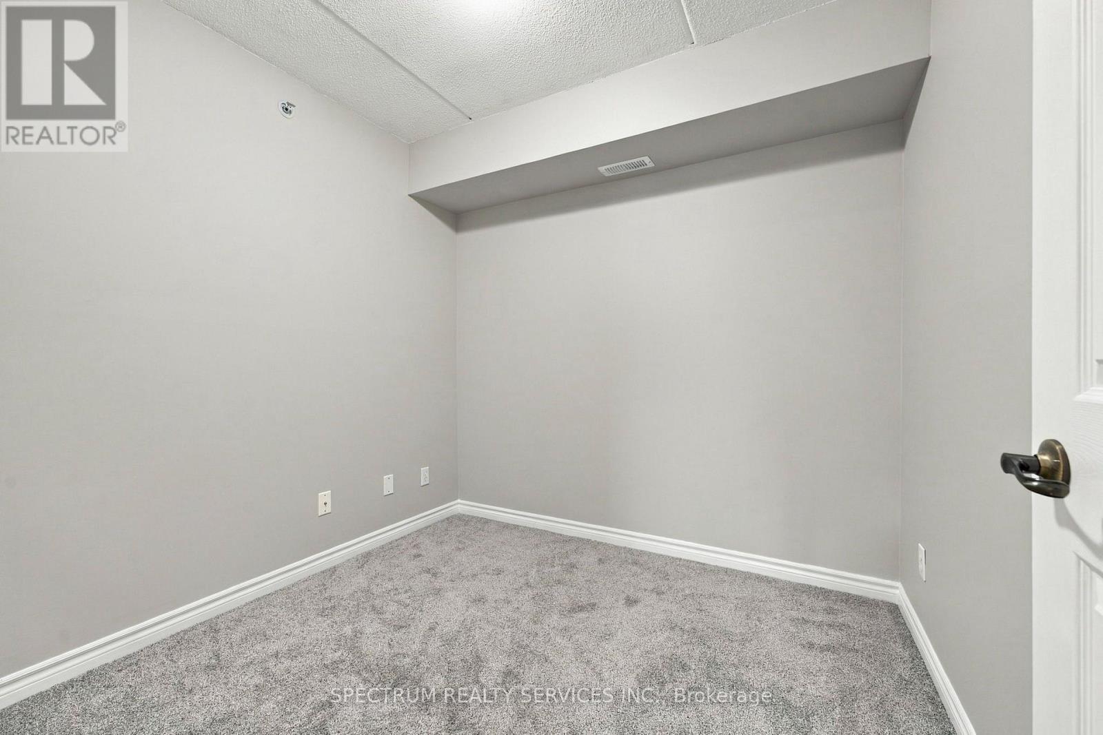 #208 1480 BISHOPS GATE - 15