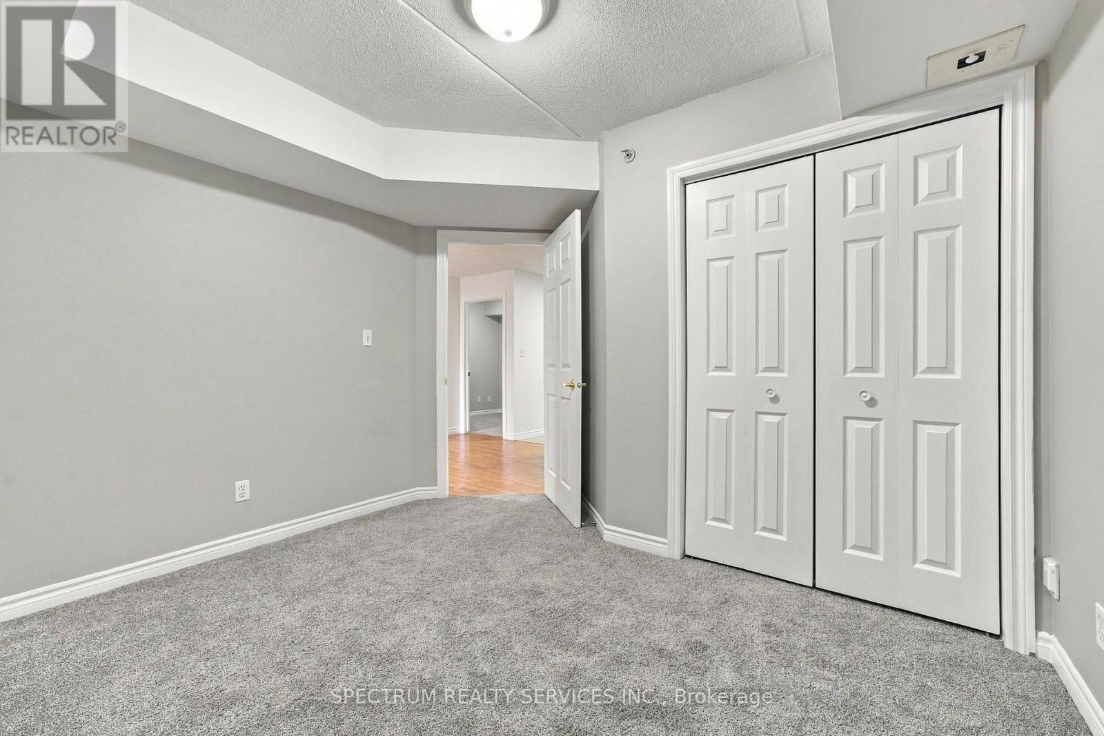 #208 1480 BISHOPS GATE - 21