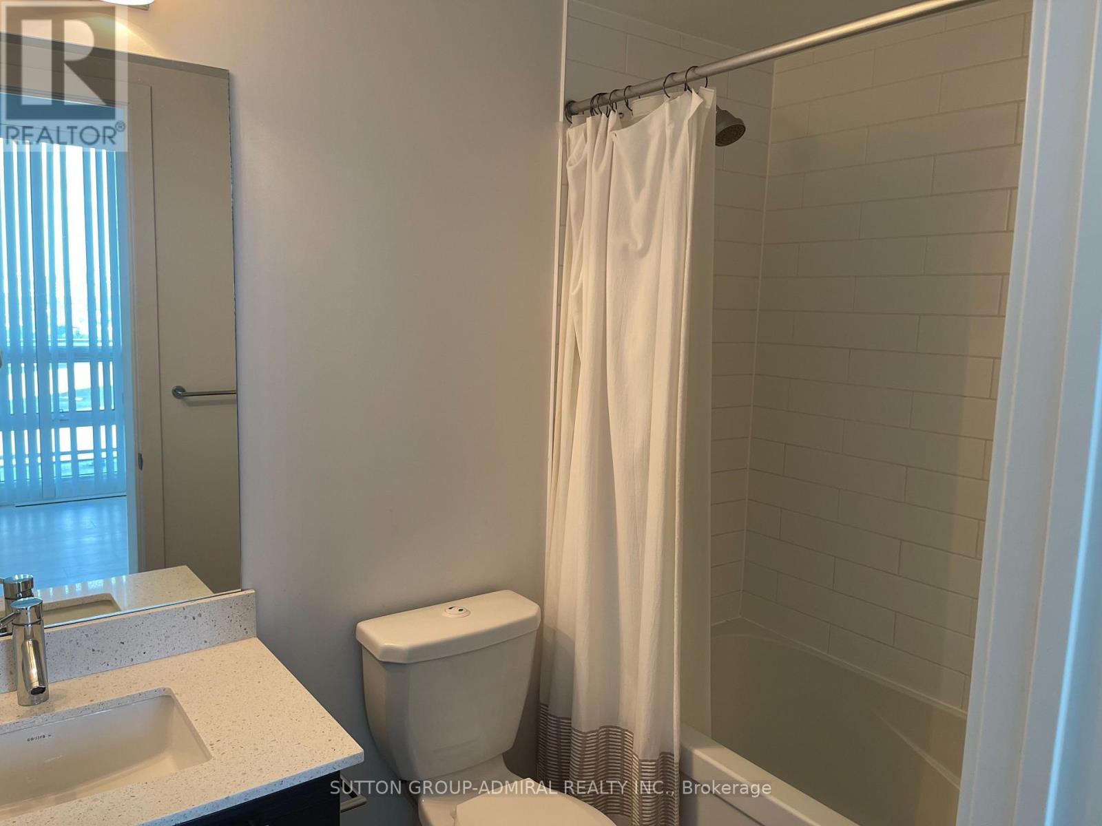 2212 Lake Shore Boulevard West — photo 15