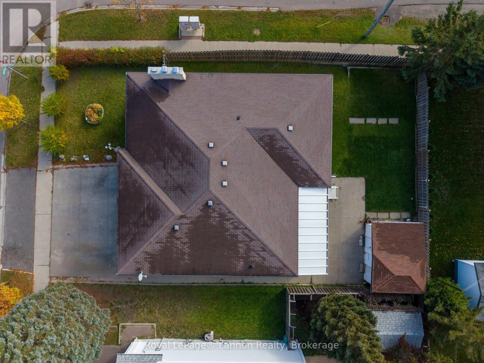 101 SUNCREST PLACE - Image 44